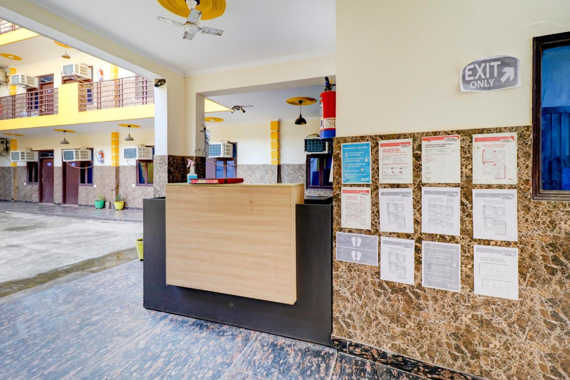 Hotel O Urban Wings New Delhi Exterior photo